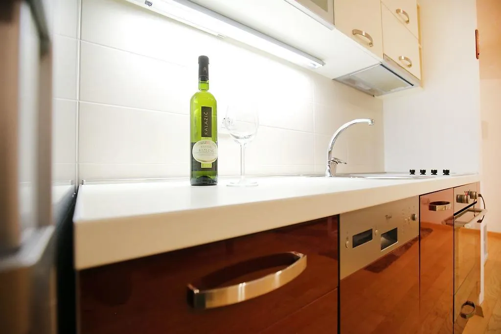 Apartment Marty Zadar 0*,